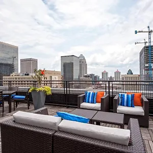  Apartment Abode Vue At 3rd Downtown Loft Style + Sleeper Sofa
